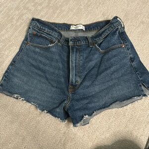 Abercrombie & Fitch High Rise Mom Shorts